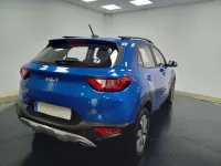 Usado Kia Stonic 101 CV (74 kW) 2023 Azul SUV