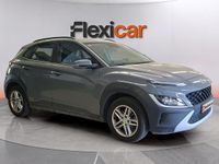 Usado Hyundai Kona 120 CV (88 kW) 2021 Gris SUV