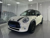 Usado Mini ONE 102 CV (75 kW) 2020 Beige Utilitario