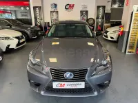 Usado Lexus IS300h Executive Line 223 CV (164 kW) 2014 Gris / plata Berlina