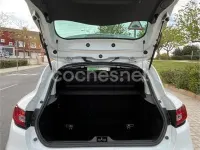 Begagnad Renault Clio IV LIMITED 90 HK (66 kW) 2016 Vit Sedan