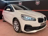 Usado BMW 225 Active Tourer iPerformance 224 CV (164 kW) 2019 Blanco Monovolumen