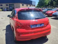 Usado Peugeot 207 Premium 120 CV (88 kW) 2008 Rojo Berlina
