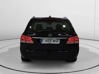 Używany Mercedes E300 Avantgarde 231 KM (169 kW) 2015 Niebieski Sedan/Limuzyna