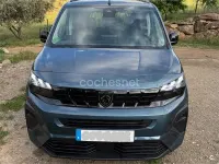 Usado Peugeot Rifter Allure 100 CV (73 kW) 2025 Azul Monovolumen