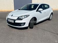 Usado Renault Mégane Dynamique 130 CV (95 kW) 2013 Blanco Berlina
