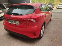 Usado Ford Focus Trend 95 CV (69 kW) 2020 Rojo Berlina