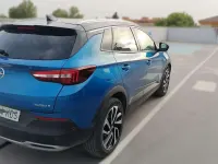 Usado Opel Grandland X Excellence 120 CV (88 kW) 2017 Azul SUV