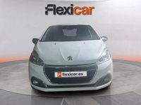 Usado Peugeot 208 Access 82 CV (60 kW) 2017 Blanco Utilitario