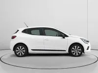 Usado Renault Clio Equilibre 101 CV (74 kW) 2022 Blanco Utilitario