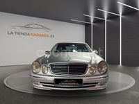 Usado Mercedes E320 Avantgarde 224 CV (164 kW) 2004 Gris / plata Familiar