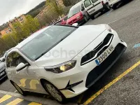 Usado Kia Ceed 100 CV (73 kW) 2021 Blanco Utilitario