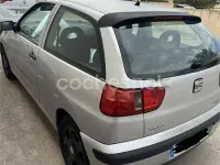 Usado Seat Ibiza Stella 68 CV (50 kW) 2001 Gris / plata Utilitario