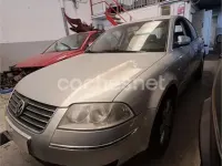 Usado VW Passat Highline 193 CV (141 kW) 2000 Gris / plata Berlina