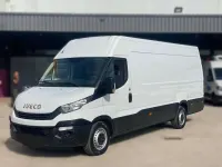 Usado Iveco Daily 116 CV (85 kW) 2020 Blanco Van