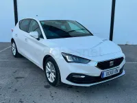 Usado Seat Leon Style 115 CV (84 kW) 2020 Blanco Berlina