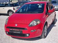 Usado Fiat Punto Easy 77 CV (56 kW) 2015 Rojo Utilitario