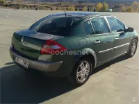 Usado Renault Mégane Privilege 120 CV (88 kW) 2004 Verde Berlina