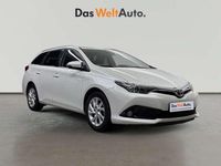 Usado Toyota Auris Touring Sports Active 116 CV (85 kW) 2017 Blanco Familiar