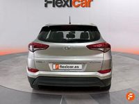 Usado Hyundai Tucson 115 CV (84 kW) 2017 Gris SUV