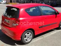 Usado Chevrolet Kalos Sport 94 CV (69 kW) 2005 Rojo Berlina