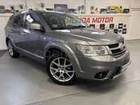 Usado Fiat Freemont Lounge 170 CV (125 kW) 2013 Gris / plata SUV