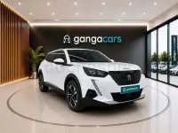 Usado Peugeot 2008 Allure 130 CV (95 kW) 2022 Blanco SUV
