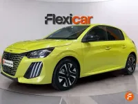 Usado Peugeot 208 Allure 101 CV (74 kW) 2025 Amarillo Utilitario