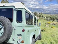 Usado Land Rover Defender 122 CV (89 kW) 2008 Verde Familiar