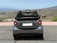 Usado Smart ForTwo Cabrio Prime 90 CV (66 kW) 2017 Gris / plata Descapotable