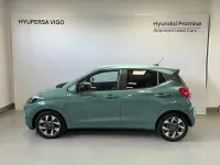 Usado Hyundai i10 67 CV (49 kW) 2025 Verde Utilitario