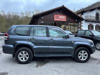 Usado Toyota Land Cruiser 173 CV (127 kW) 2007 Gris / plata SUV