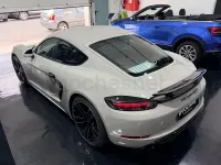 Usado Porsche 718 400 CV (294 kW) 2023 Gris / plata Coupe