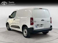 Usado Toyota Proace City City 130 CV (95 kW) 2024 Blanco Monovolumen