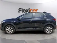 Usado Kia Stonic 84 CV (61 kW) 2021 Negro SUV