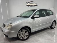 Usado VW Polo Trendline 75 CV (55 kW) 2005 Gris / plata Berlina