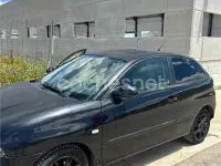Usado Seat Ibiza Stella 75 CV (55 kW) 2003 Negro Utilitario