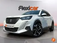 Usado Peugeot 2008 Allure 130 CV (95 kW) 2020 Blanco SUV