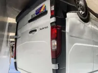 Usado Renault Trafic 114 CV (83 kW) 2015 Blanco Monovolumen
