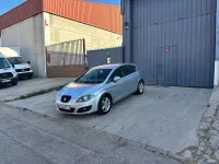 Usado Seat Leon Copa 105 CV (77 kW) 2011 Gris / plata Utilitario