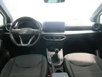 Usado Seat Arona Xperience 115 CV (84 kW) 2025 Blanco SUV