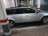 Usado Audi A4 170 CV (125 kW) 2003 Gris / plata Familiar