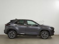Usado Toyota Yaris Cross Style 116 CV (85 kW) 2021 Gris / plata SUV