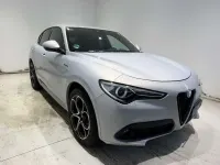 Usado Alfa Romeo Stelvio Veloce 209 CV (153 kW) 2020 Plateado SUV