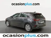 Usado Kia Ceed 136 CV (100 kW) 2023 Gris Utilitario