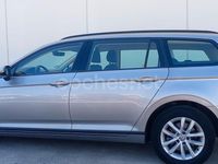 Usado VW Passat 150 CV (110 kW) 2021 Gris / plata Familiar