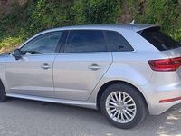 Usado Audi A3 Sportback e-tron S-Line 204 CV (150 kW) 2015 Gris Utilitario