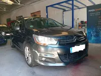 Usado Citroën C4 114 CV (83 kW) 2015 Gris / plata Berlina