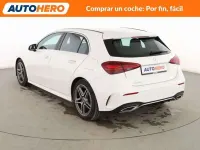 Usado Mercedes A200 AMG line 160 CV (117 kW) 2024 Blanco Berlina