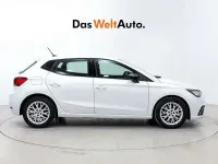 Usado Seat Ibiza FR 116 CV (85 kW) 2025 Blanco Utilitario
